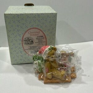 Cherished Teddies Welcome All the Sounds of the Season Dated 2003 Figure CT4